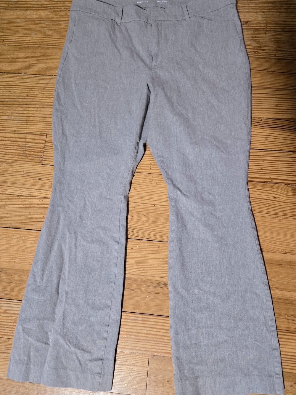 Old Navy Gray Pixie Flare High-Rise Pants